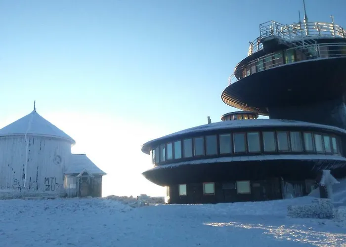 Kameralny Z Oddzielnym Wejsciem- Blisko Pkp *