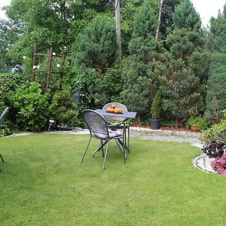 Kameralny Z Oddzielnym Wejsciem- Blisko Pkp