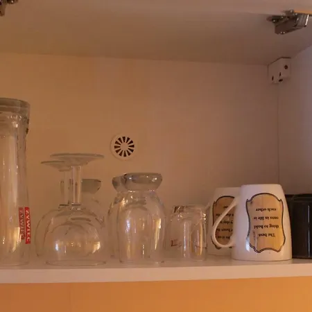 Kameralny Z Oddzielnym Wejsciem- Blisko Pkp