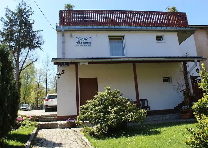 Pokój Kameralny Z Oddzielnym Wejsciem- Blisko Pkp Apartament